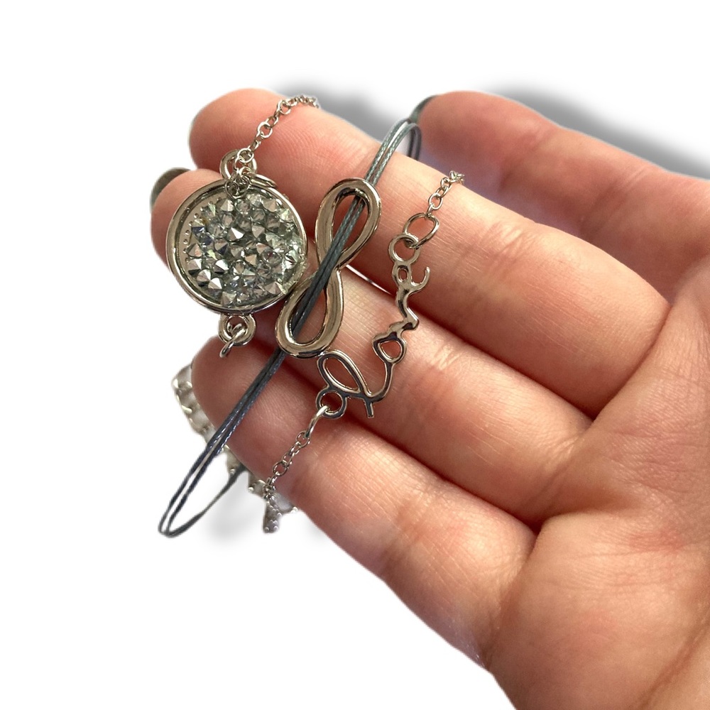 Bracelet Set ♾♥️ Love and Infinity - Picture 3 of 5